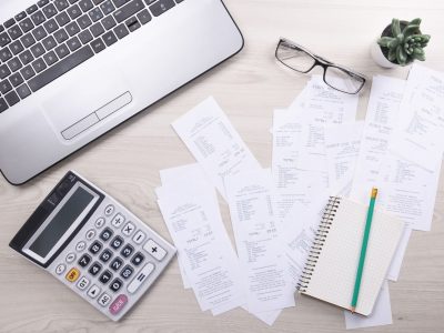 Pour la traçabilité des opérations, quels types de factures privilégier ?