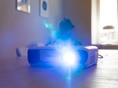 S’équiper d’un vidéoprojecteur : une idée originale et accessible